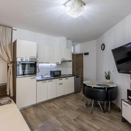 Apartmán Recina, Near Znjan